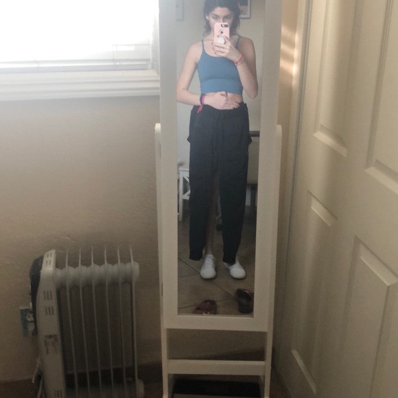 2 lulu lemon dance studio joggers. - Picture 3 of 3